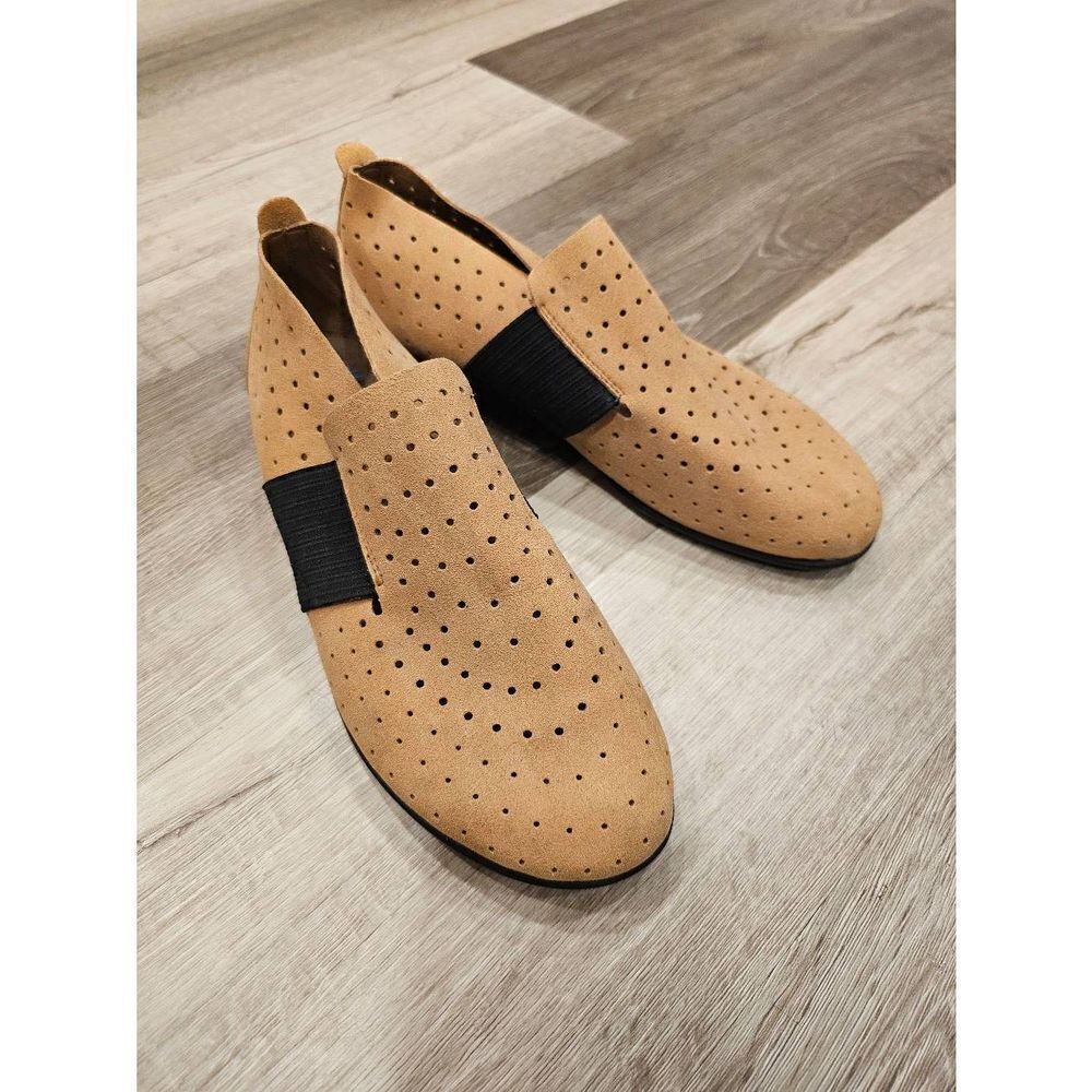 Anthropologie Bussola 8.5 Women's Slip on Comfort Shoes